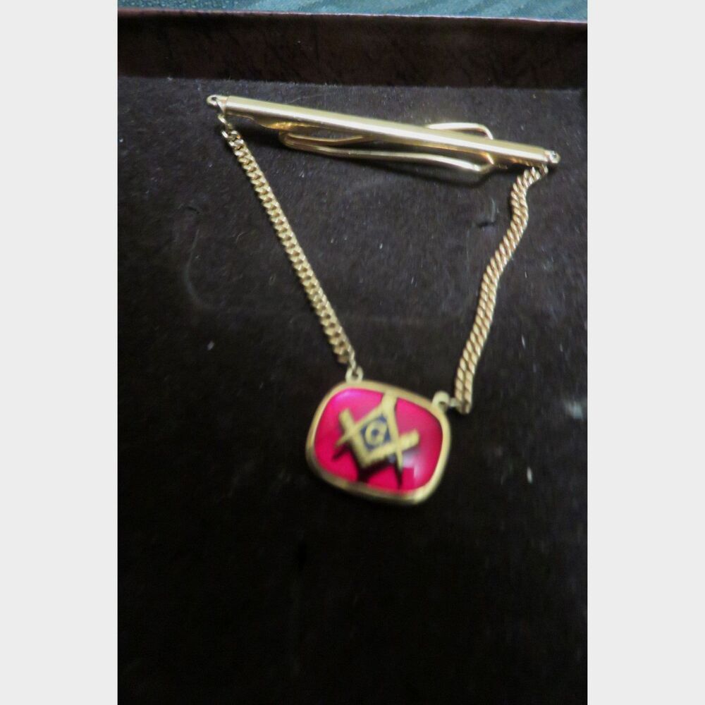Vintage  Anson Masonic Tie Bar Chain Red Stone Emblem on Chain, gold tone